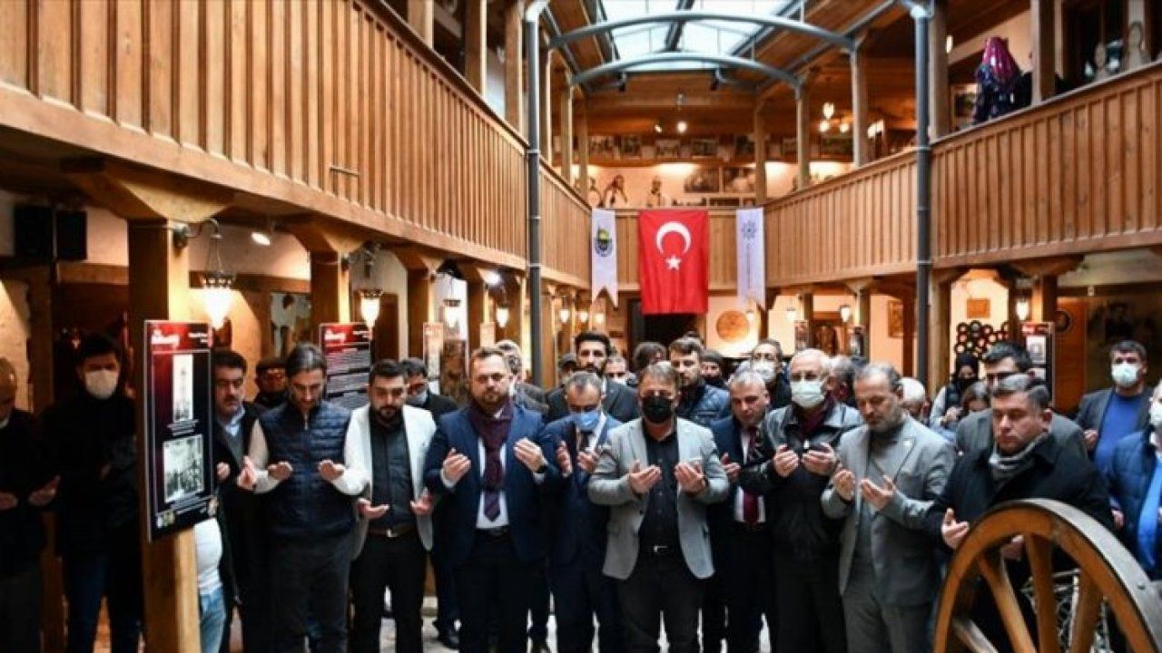 Bursa İnegöl'de Sultan Abdülhamid Han sergisi dualarla açıldı