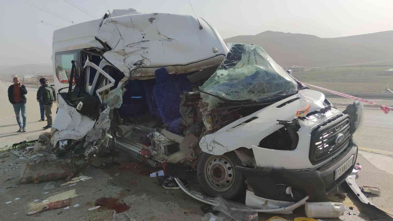 Van’da trafik kazası; 9 yaralı