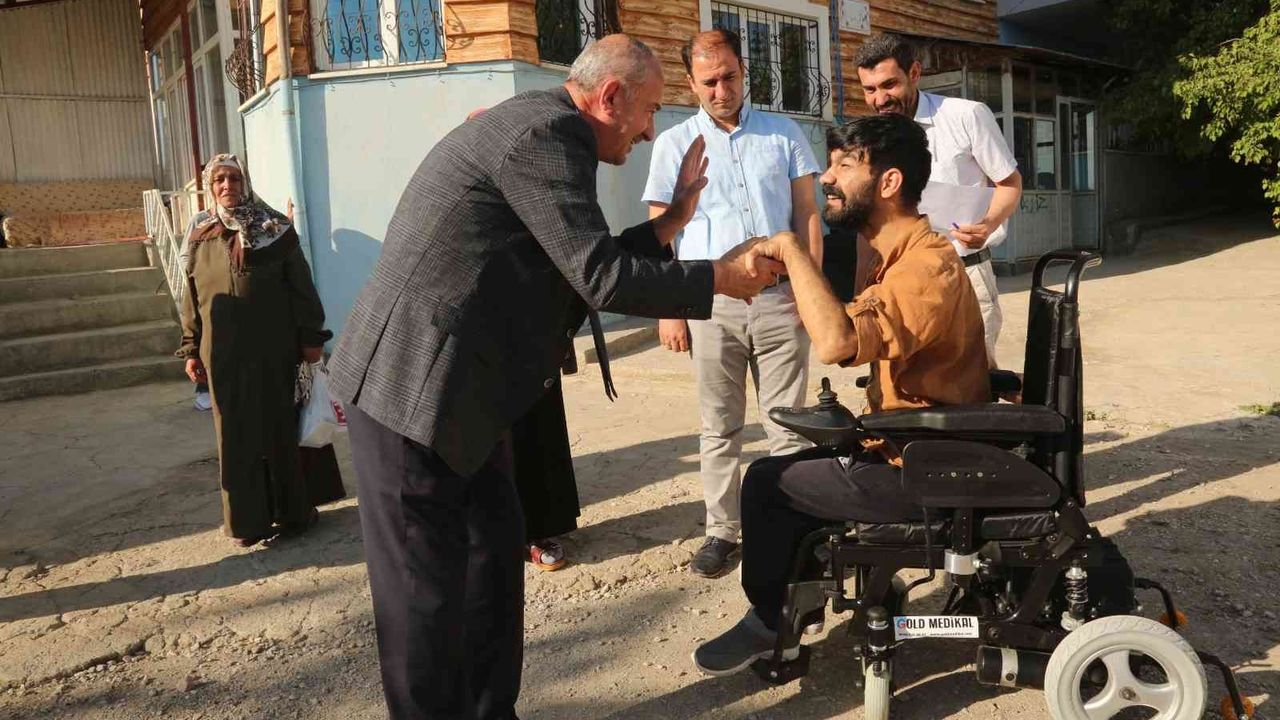 Başkan Akman engelli vatandaşın talebine duyarsız kalmadı