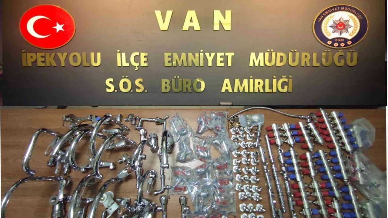 Van’da değişik suçlardan 19 kişi tutuklandı