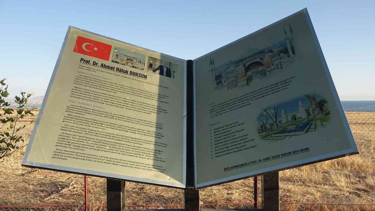 Ahmet Haluk Dursun Erciş’te kaza yaptığı yerde anıldı