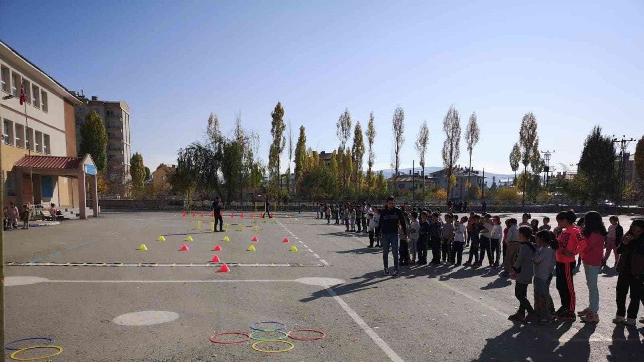 Van’da ‘İlkokullarda Spor Dalı Eğitim Projesi’ başladı