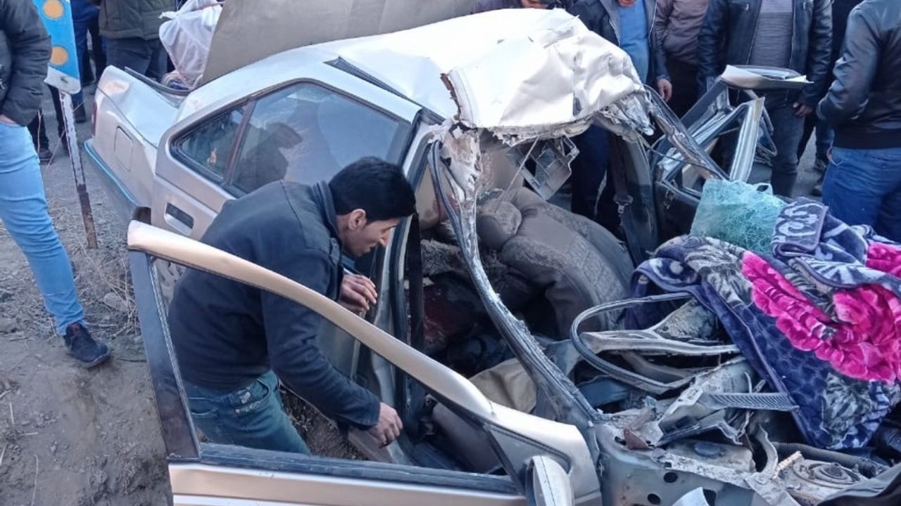 İran’da Türk vatandaşları kaza yaptı: 4 ölü, 1 ağır yaralı